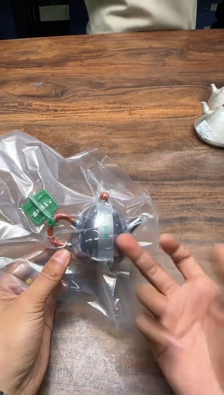 哈***可呆坐 玄紫镜面小龙蛋壶