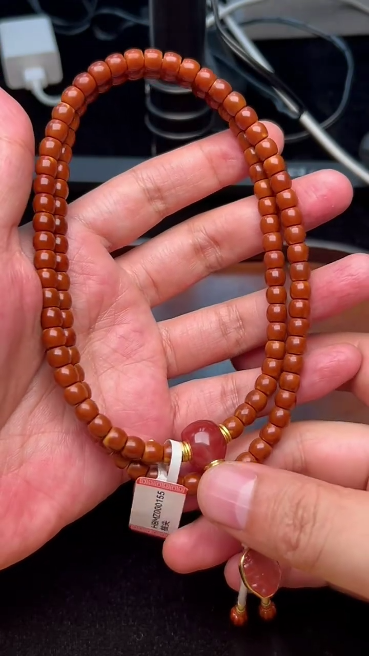 【闪购商品】橄榄核手串HBMZ000155