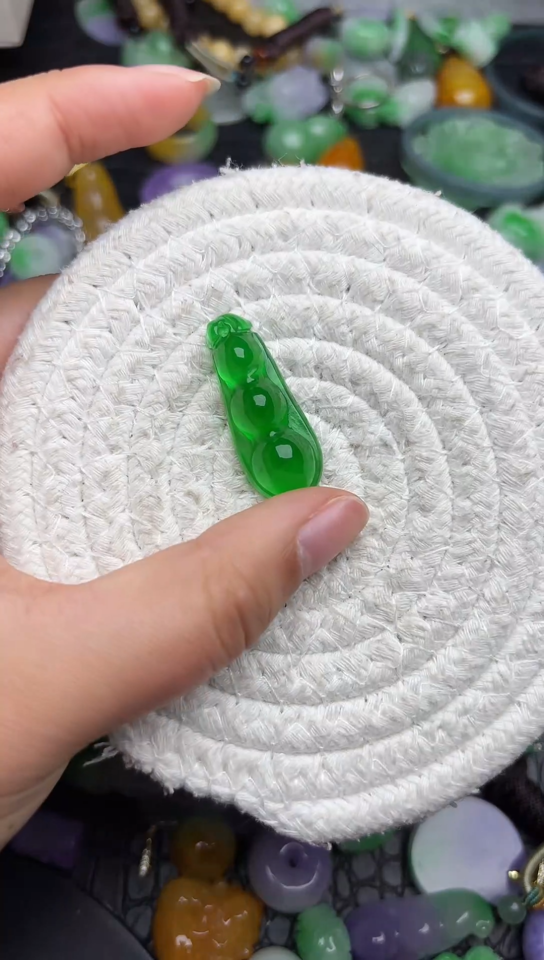 颈饰未镶嵌翡翠缅甸翡翠吊坠