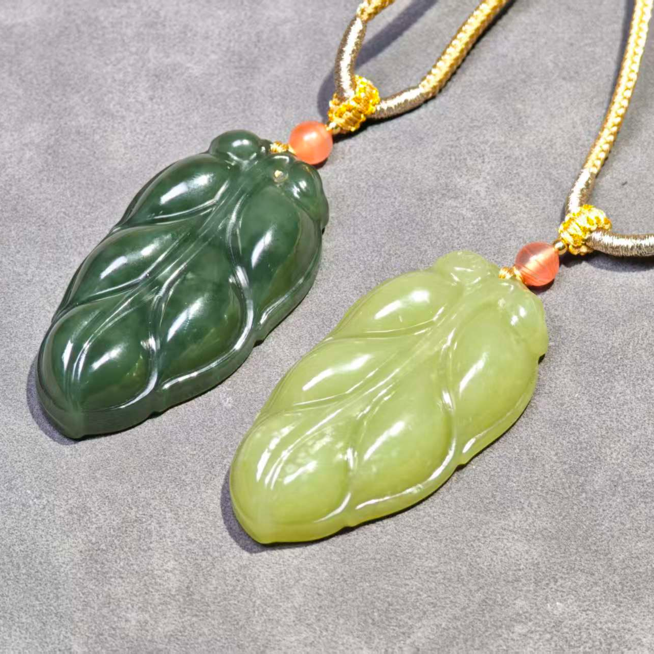 和田玉精工雕刻树叶吊坠 新疆发货 多样性发其一 微色差