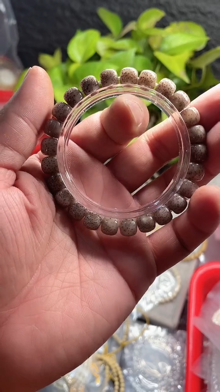 星月菩提手串海南星月菩提《*28》9X8粉冰单圈