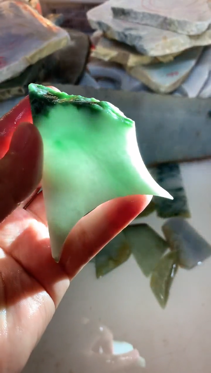 翡翠未镶嵌颈饰0韩0翡翠珠17