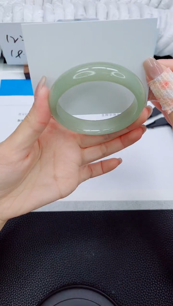 石英质玉手镯未镶嵌87-57.1