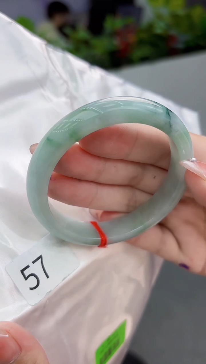 【闪购商品】翡翠手镯未镶嵌翡翠手镯