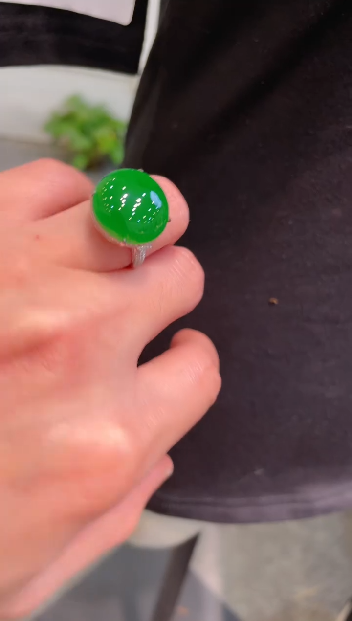 【闪购商品】翡翠颈饰18K金镶嵌A58戒指