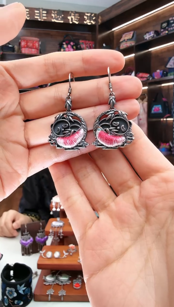 【闪购商品】织绣99蚩梦苗族古绣