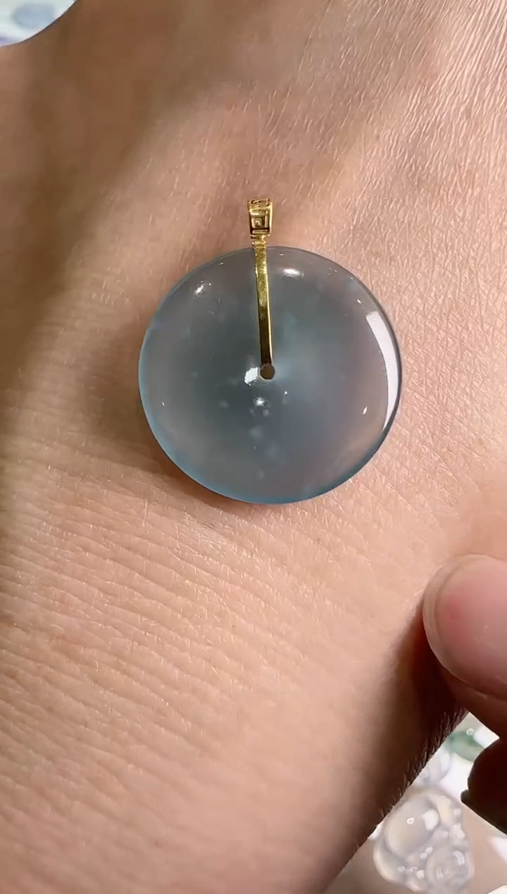 【闪购商品】翡翠吊坠(不含链)18K金镶嵌··多样性发货