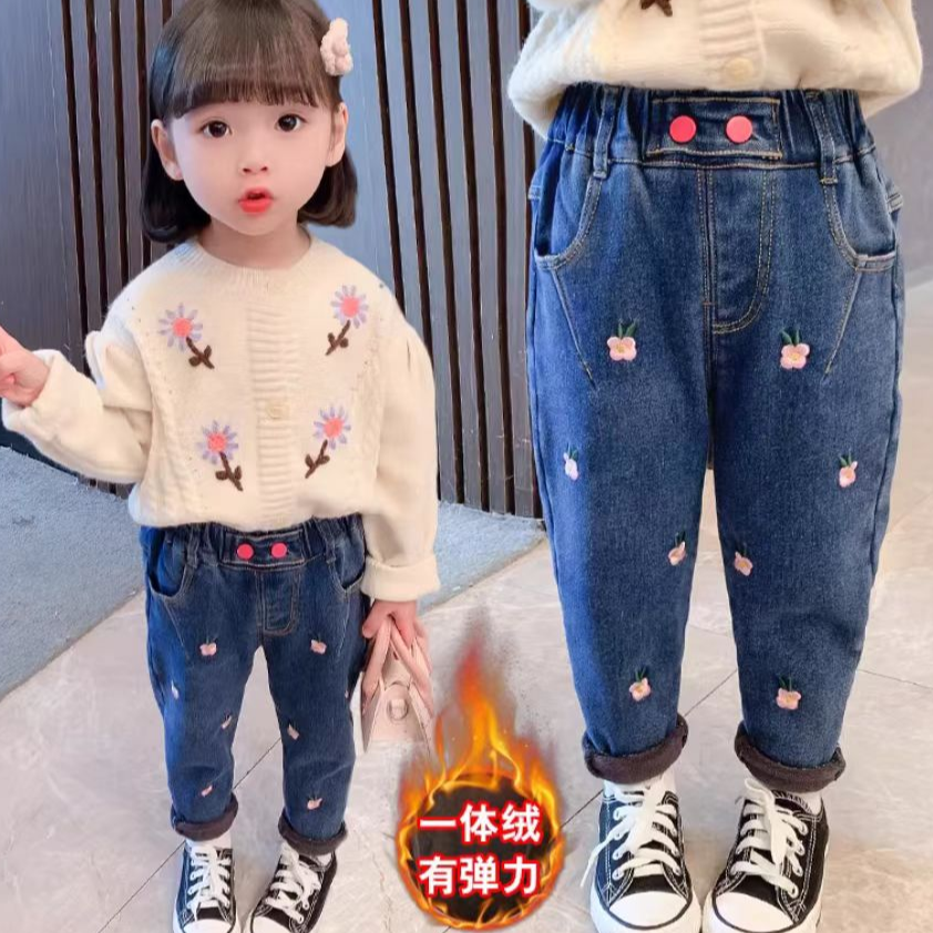 E47女童秋冬刺绣小花加绒牛仔裤