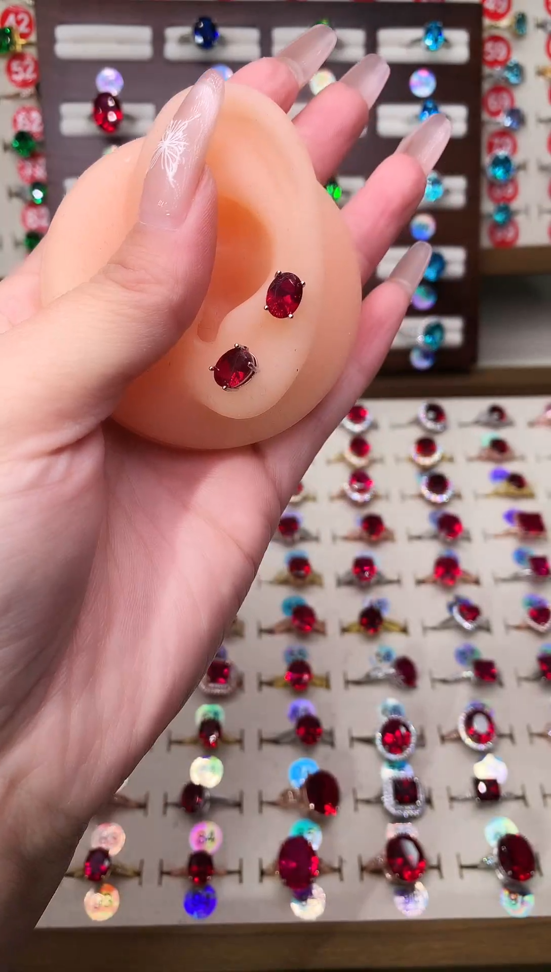 银S925镶嵌耳饰红宝石6*8 酒红 银托