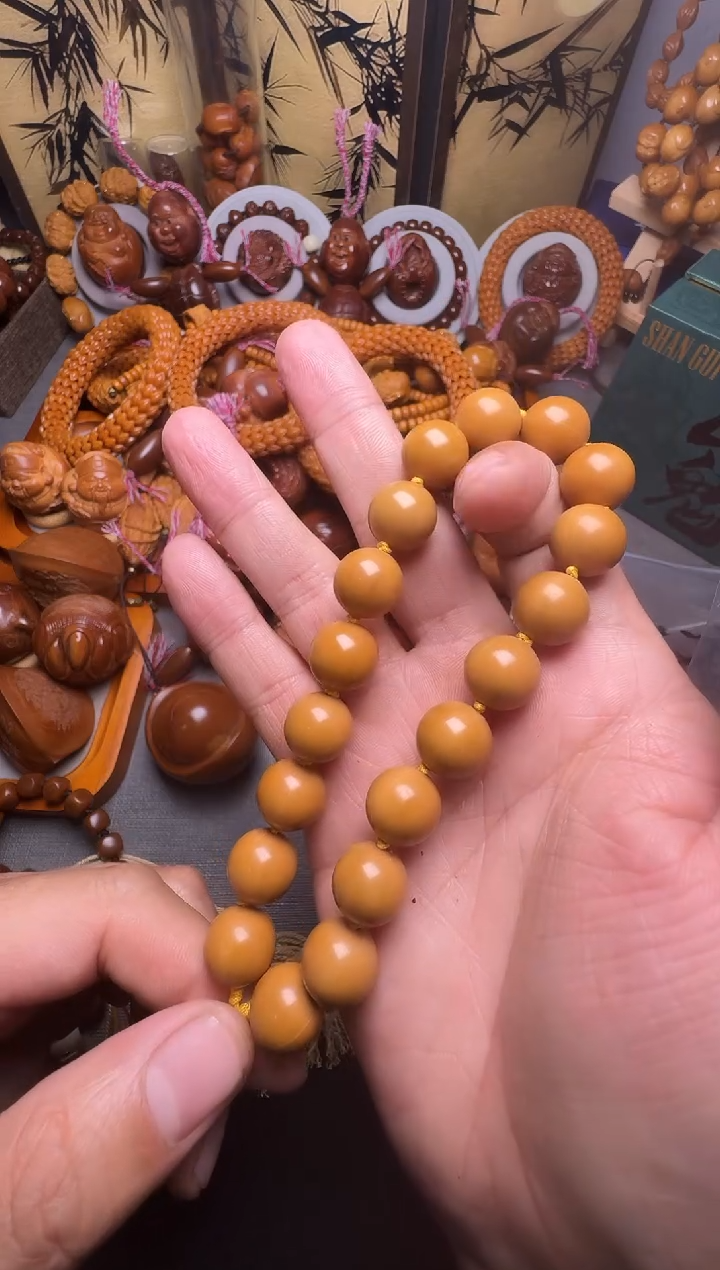 手串橄榄核@****?猴头光珠一个