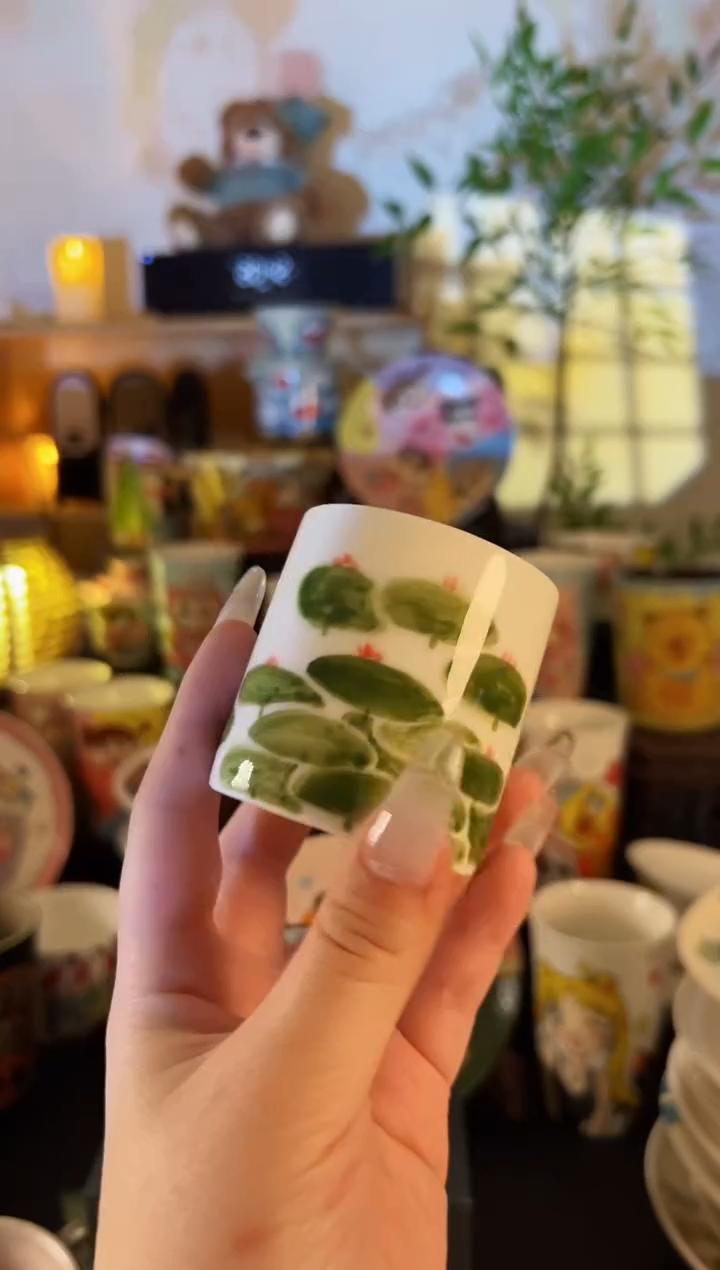 【闪购商品】摆件手工手绘陶瓷小杯杯