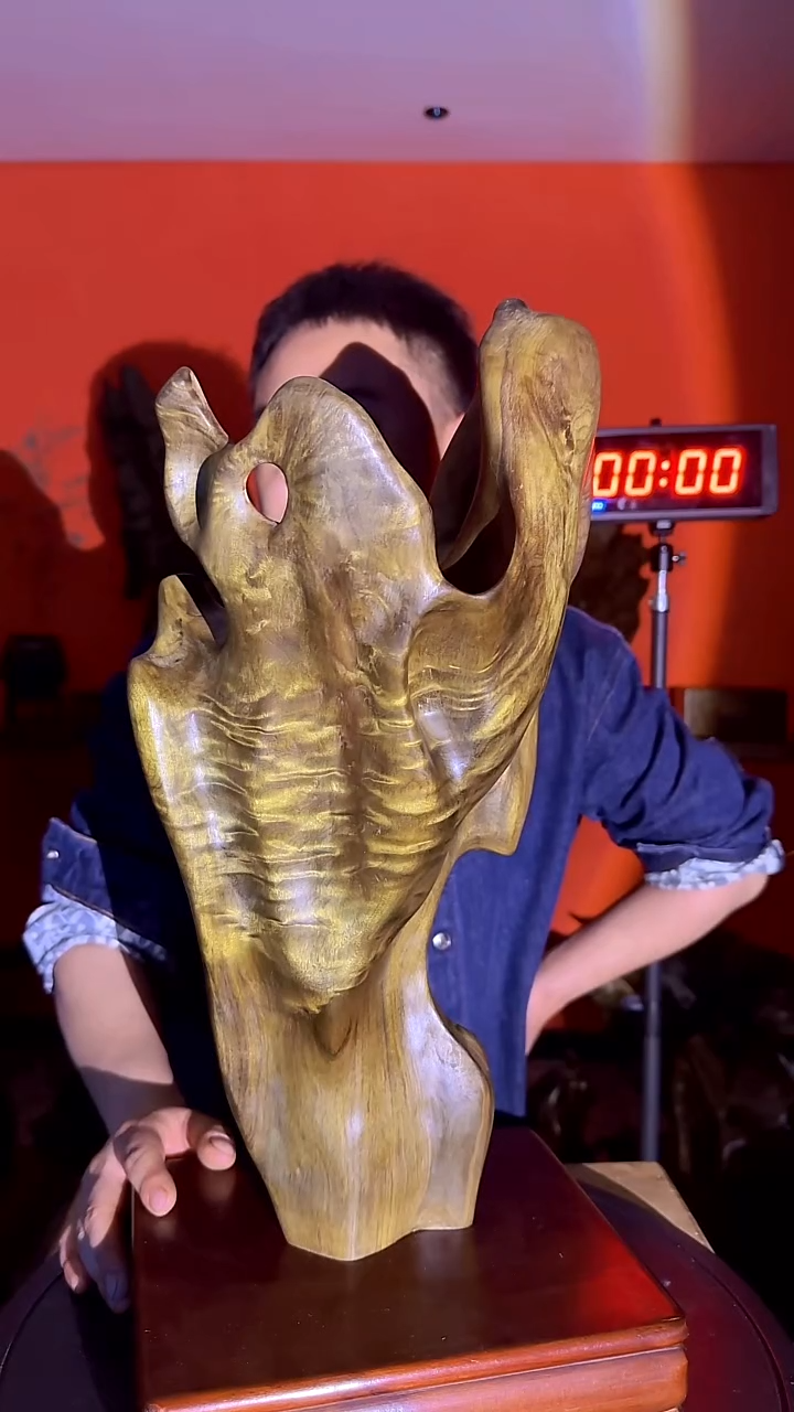 金丝楠建****站小叶桢楠金丝楠木