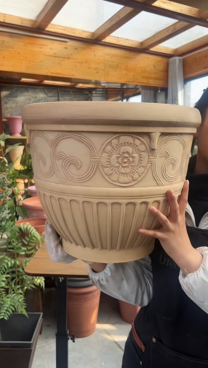 41*33/象牙色手工浮雕强体花盆/OB81C