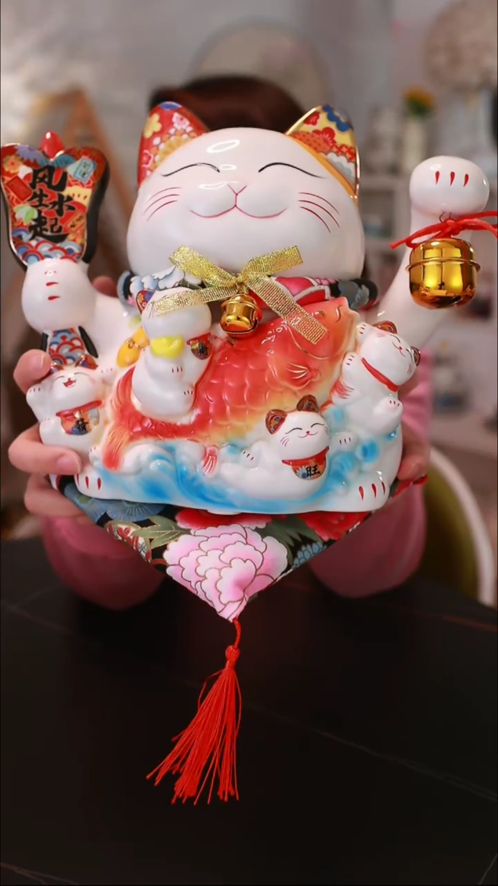 【闪购商品】·11寸风生水起招财猫<E602>