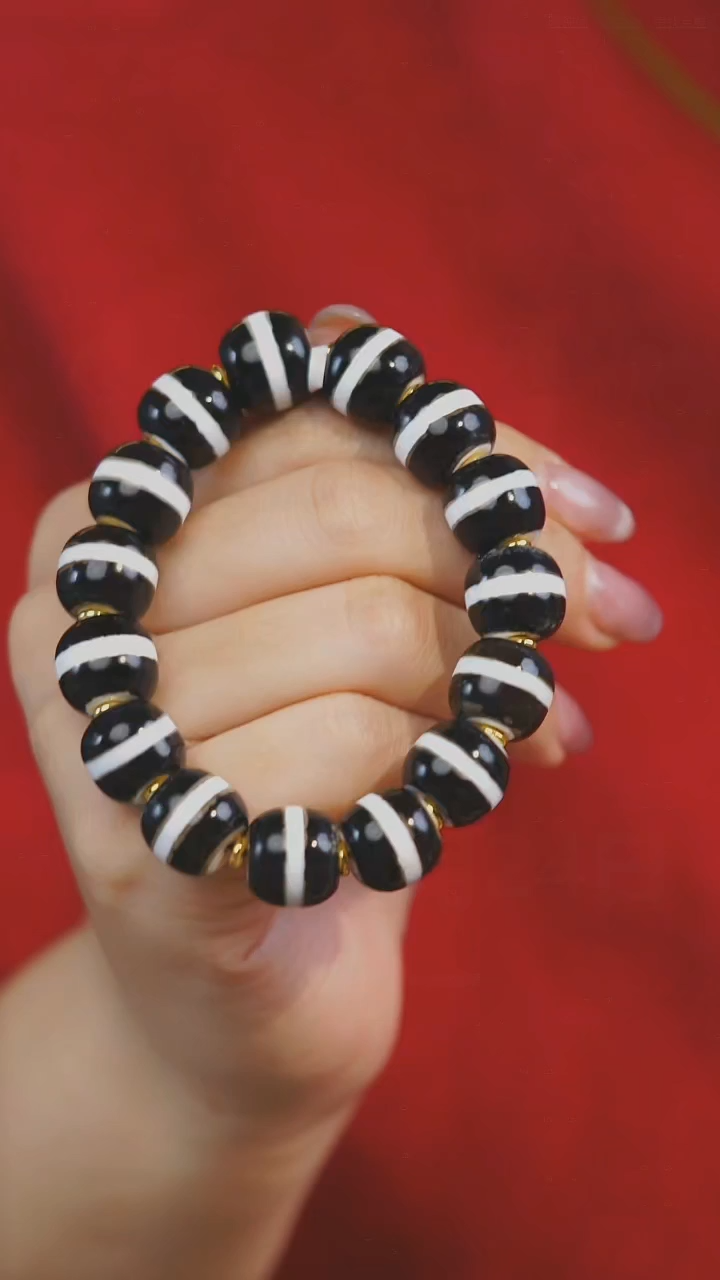 【闪购商品】玛瑙/玉髓手串未镶嵌多样性发其一