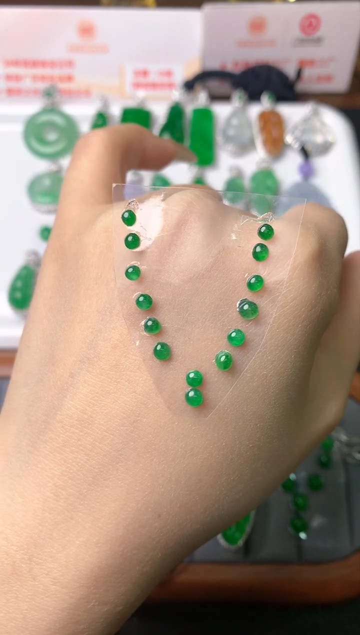 【闪购商品】定制翡翠未镶嵌裸石（镶嵌定制）