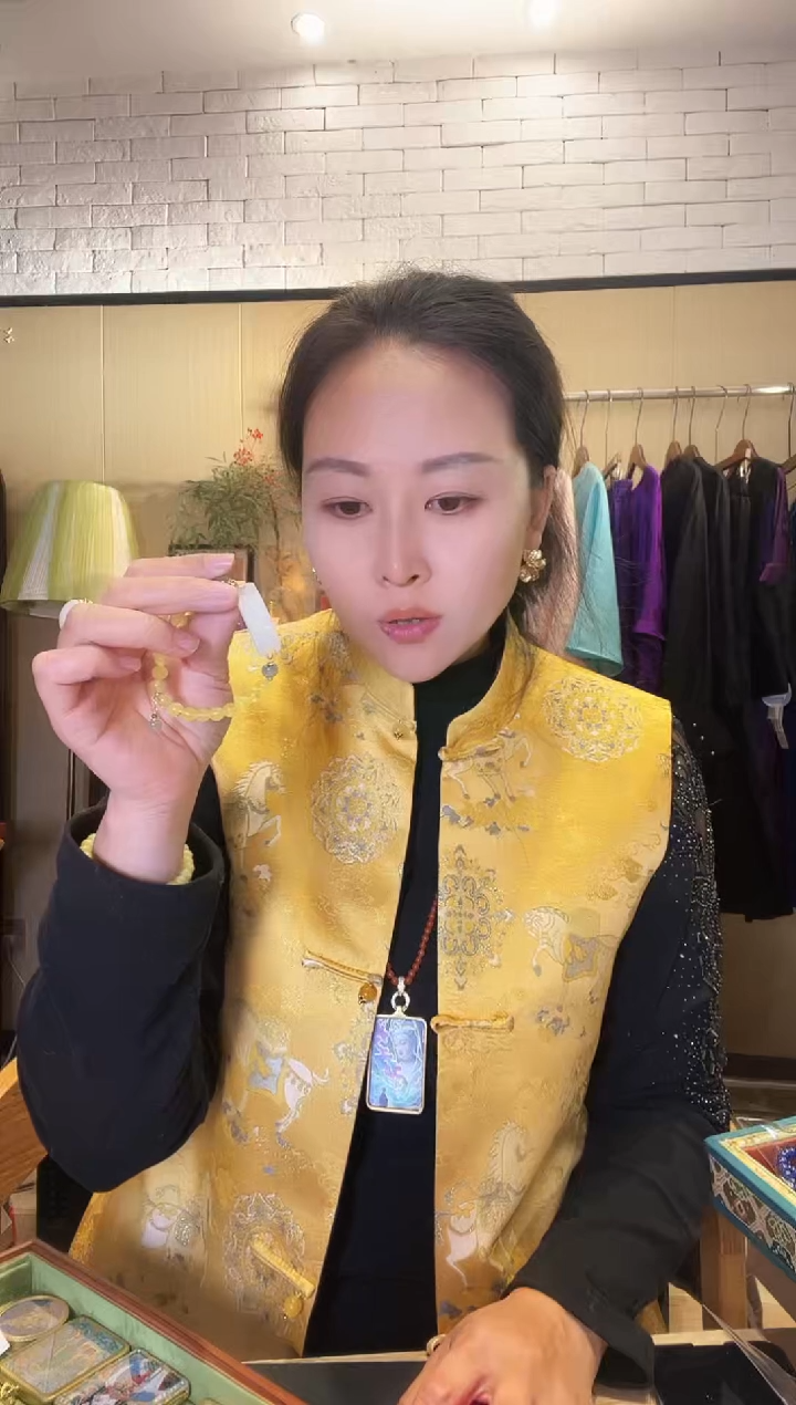 白玉荷花蜜蜡8912-总仓