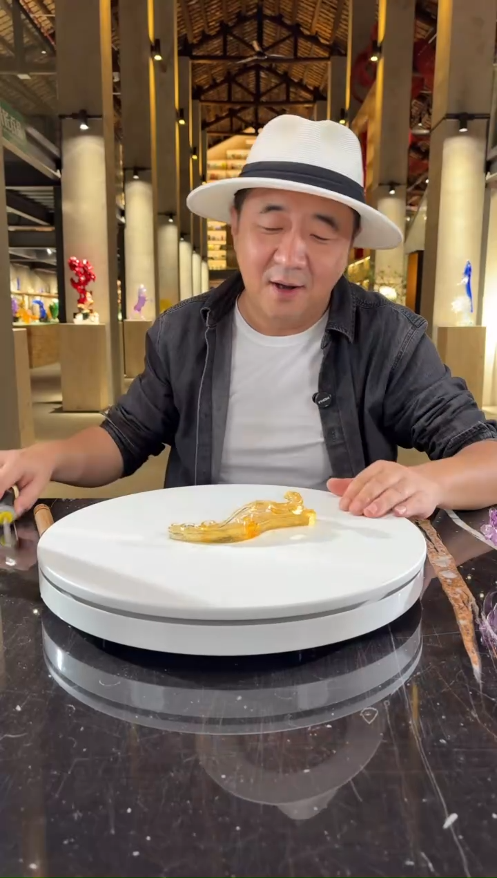 摆件CS0202010螭龙水晶琉璃笔架