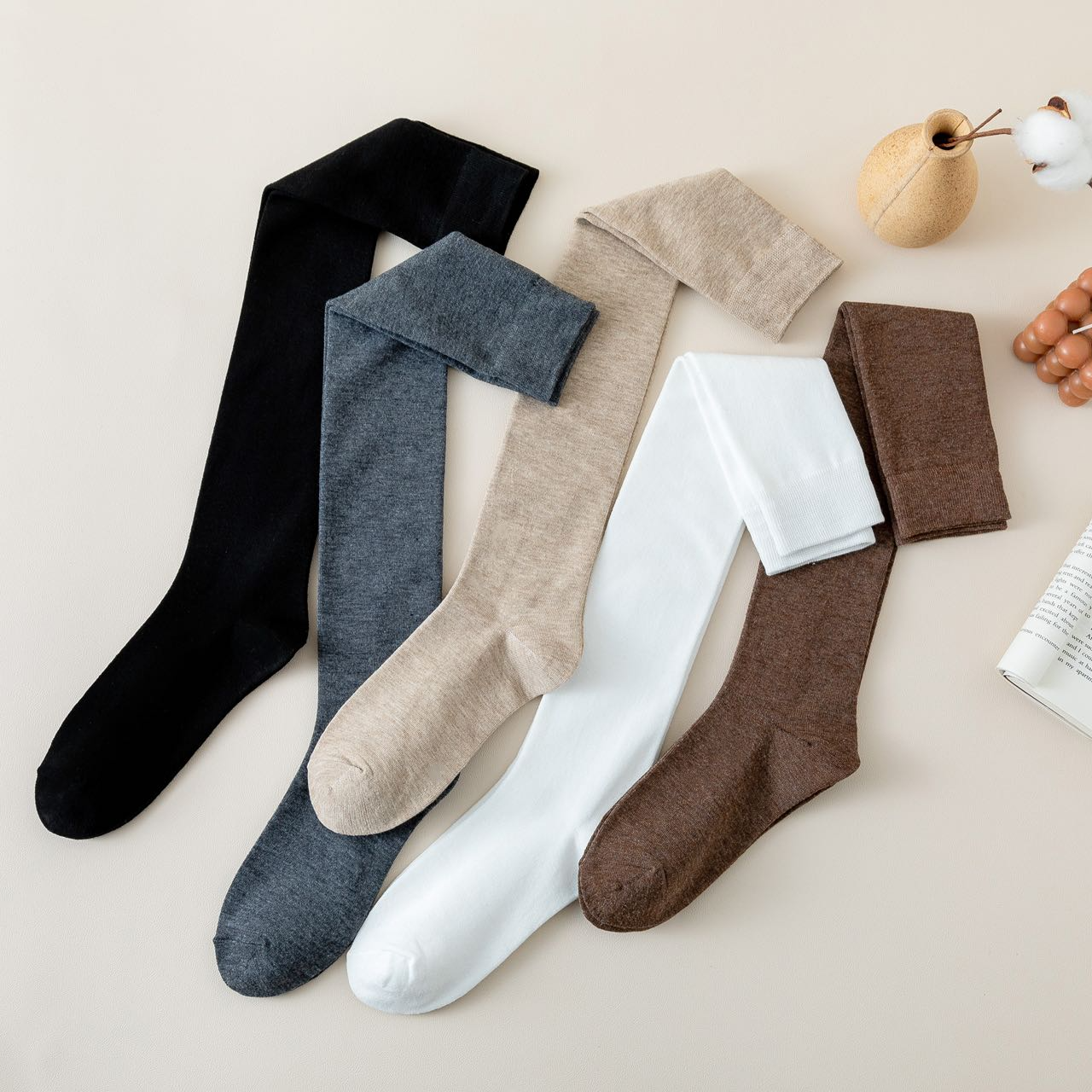 秋冬新款微压显瘦时尚百搭长筒过膝袜A006