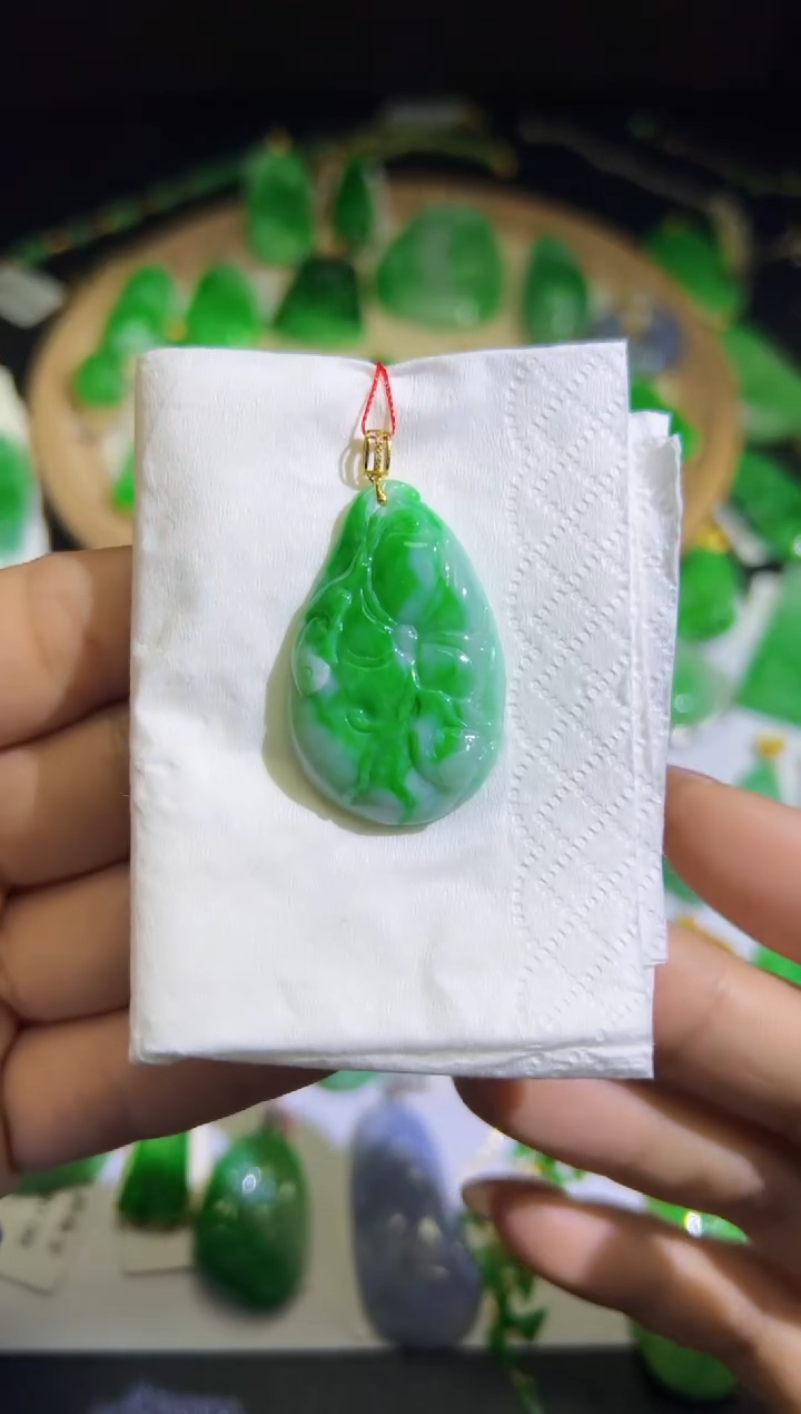 【闪购商品】翡翠颈饰18K金镶嵌Q缅料A货翡翠/支持复检/一件