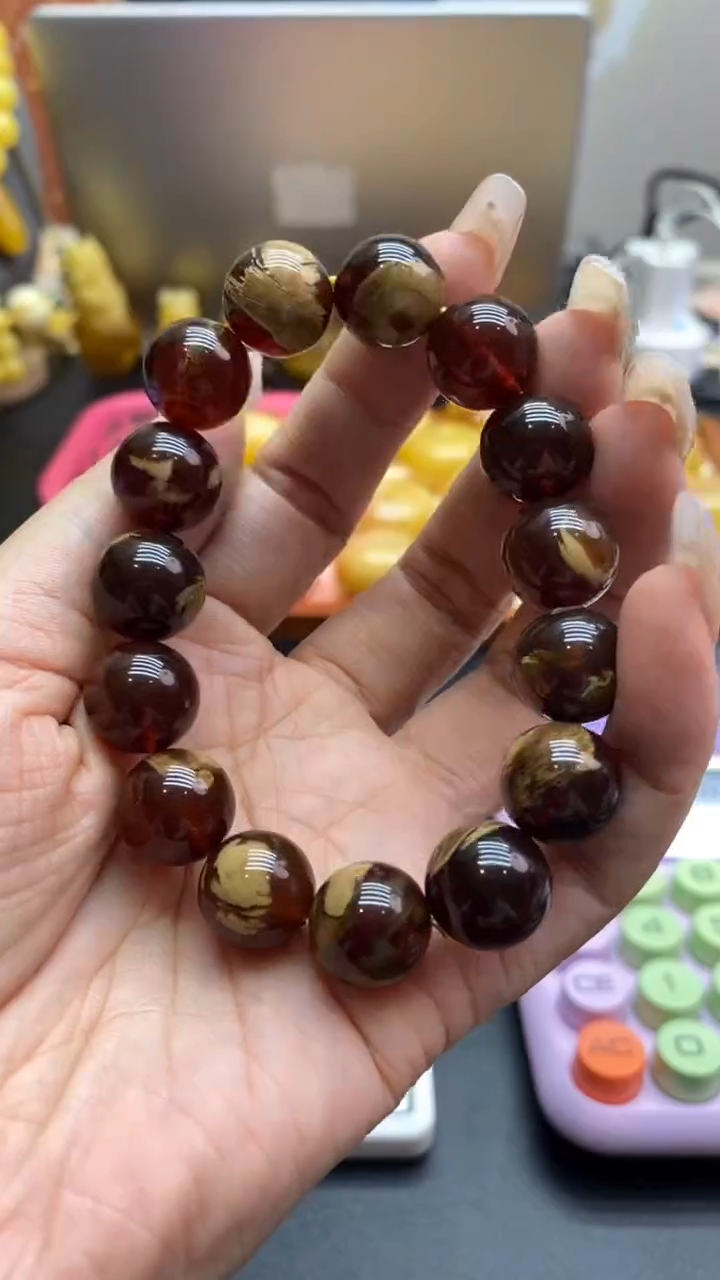 未镶嵌琥珀珠宝奇石2741