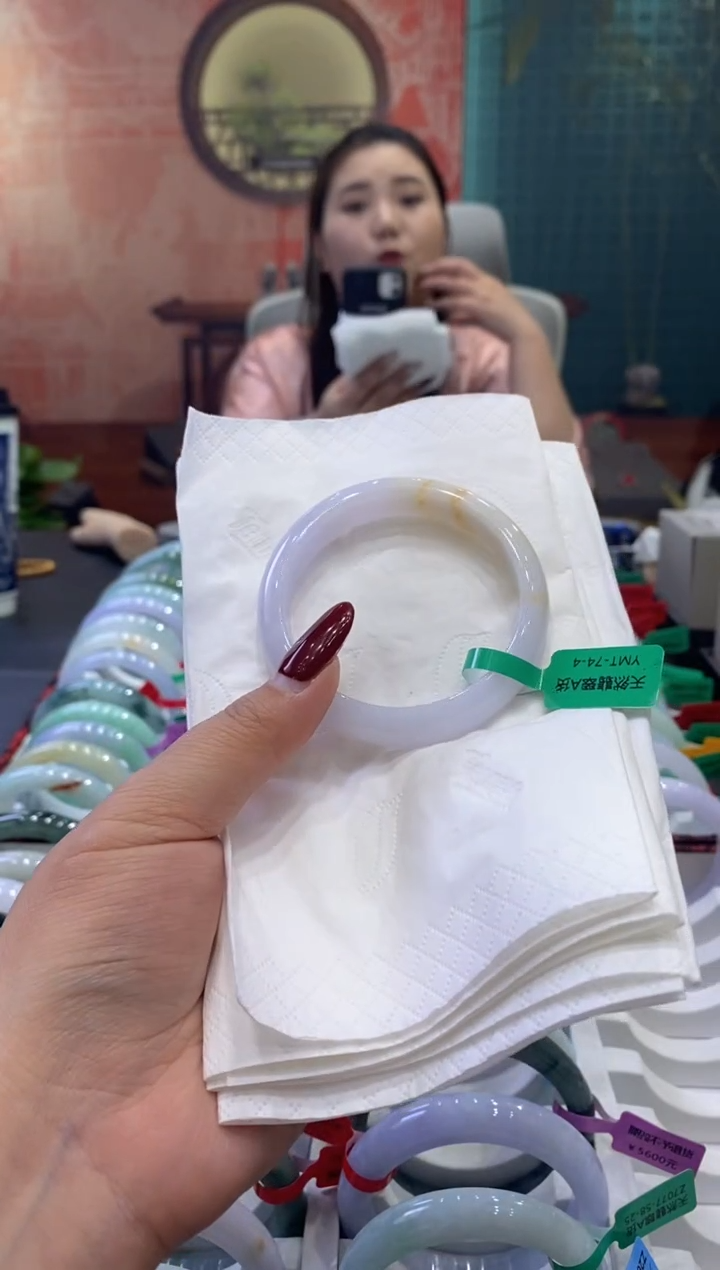 【闪购商品】翡翠手镯未镶嵌多人0006094