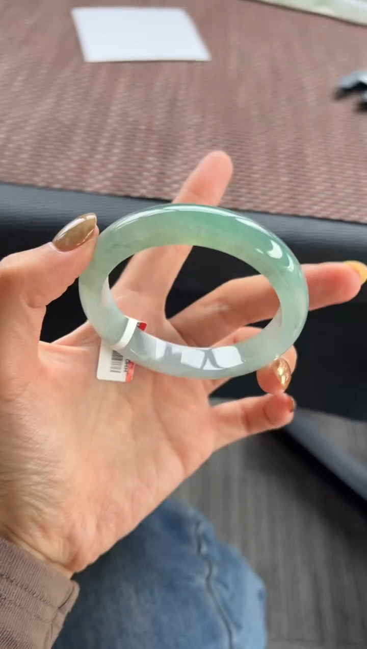 【闪购商品】翡翠手镯未镶嵌21号57.5*12.2*8.1