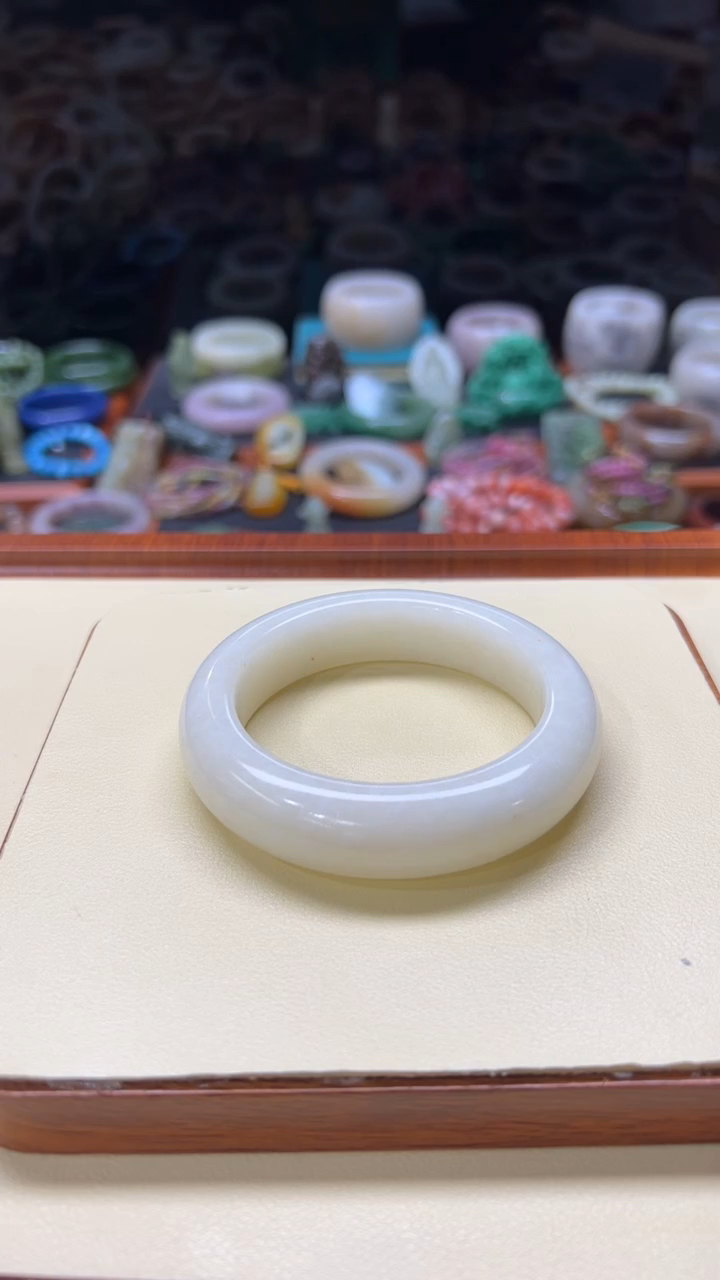未镶嵌手镯石英质玉梦*259