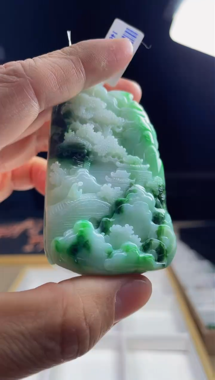 【闪购商品】定制翡翠未镶嵌        1676