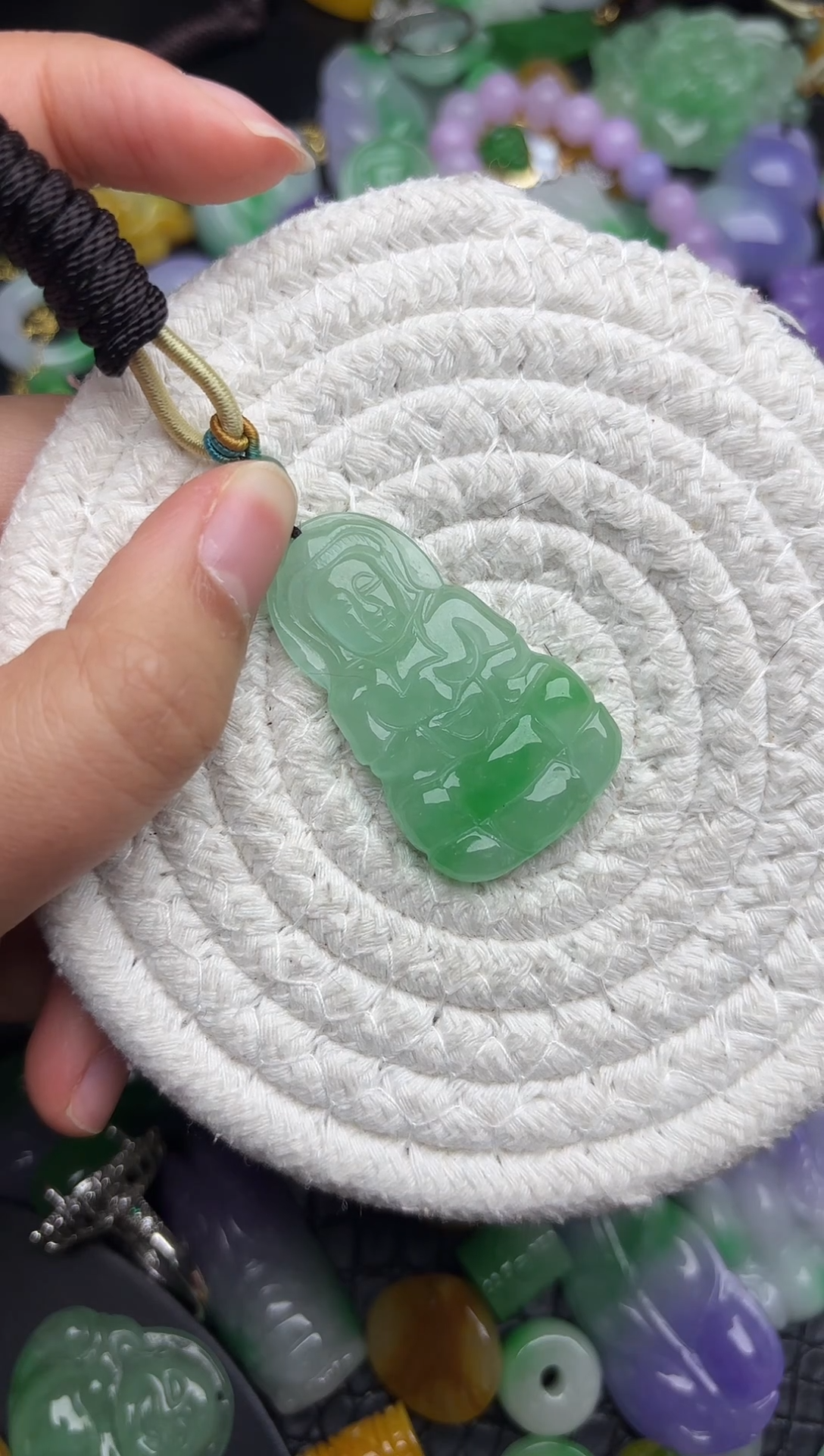 颈饰未镶嵌翡翠缅甸翡翠吊坠