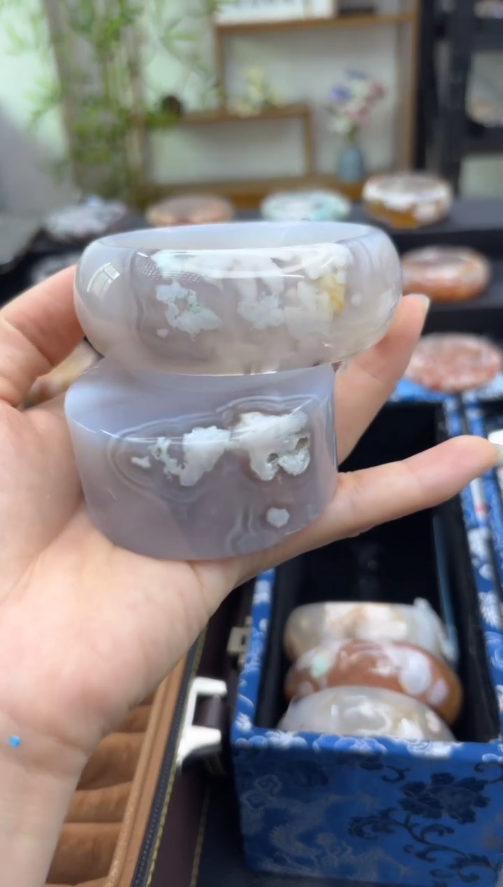 【闪购商品】石英质玉手镯未镶嵌C189(62圈赠送镯心)