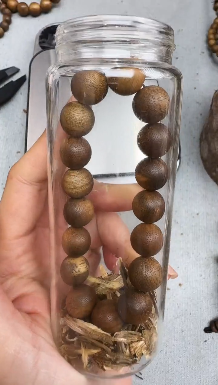 沉香沉香碎屑1.2黄油格圆静静沉香甄选多样性发一