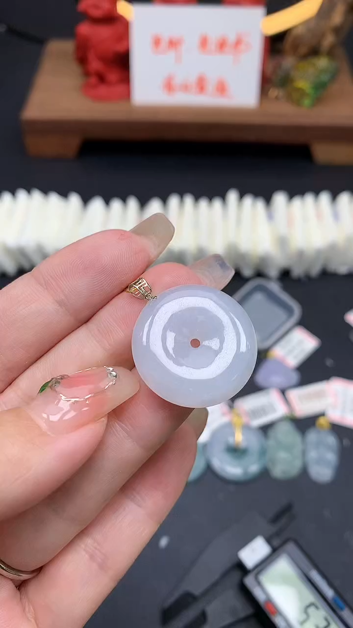 【闪购商品】翡翠吊坠(不含链)18K金镶嵌MS155331