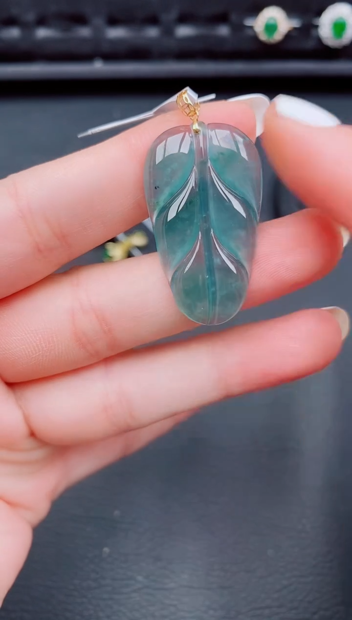 【闪购商品】翡翠颈饰18K金镶嵌天然a货翡翠417