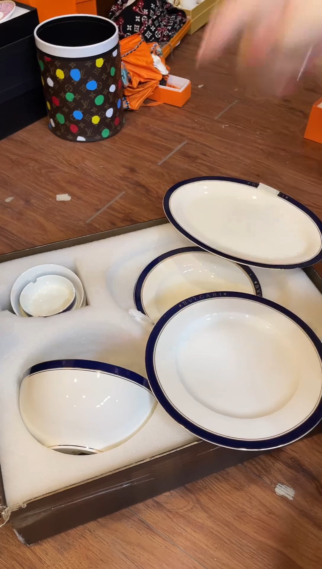 杯鸿辉家品牌瓷器，京东包邮！