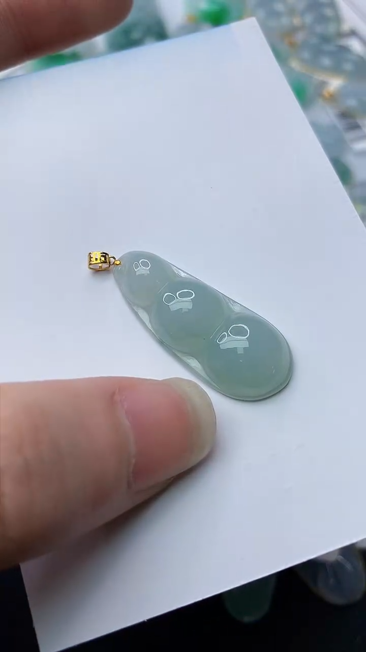 【闪购商品】翡翠颈饰18K金镶嵌64.........