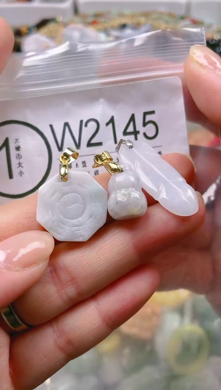 【闪购商品】翡翠颈饰未镶嵌/W/翡翠A货一图一物