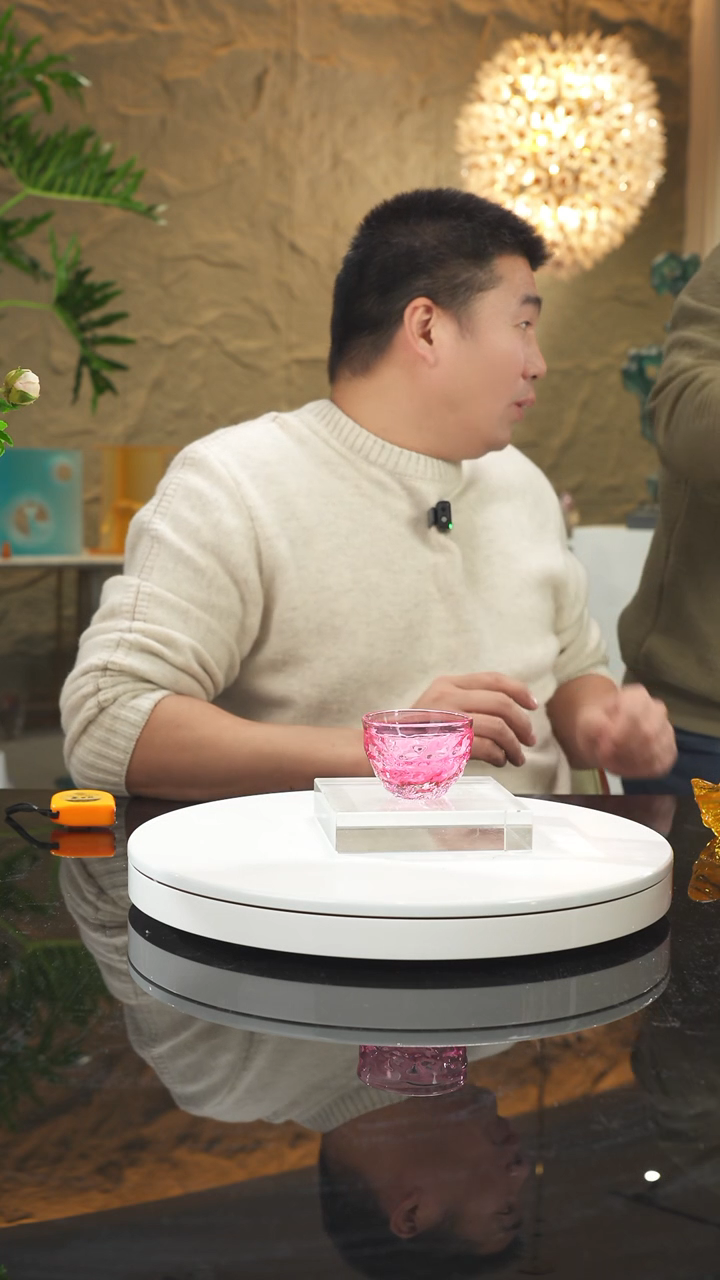 【闪购商品】摆件设计款金红茶杯