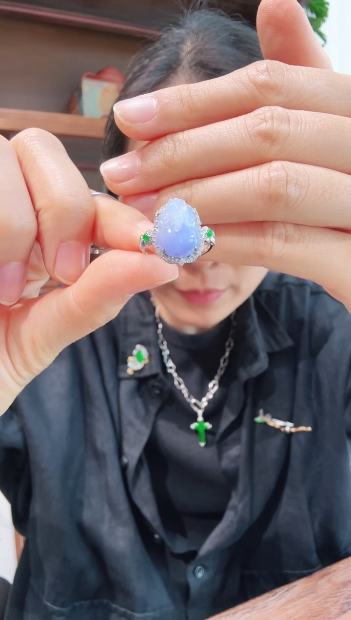 18K金镶嵌戒指翡翠00007800