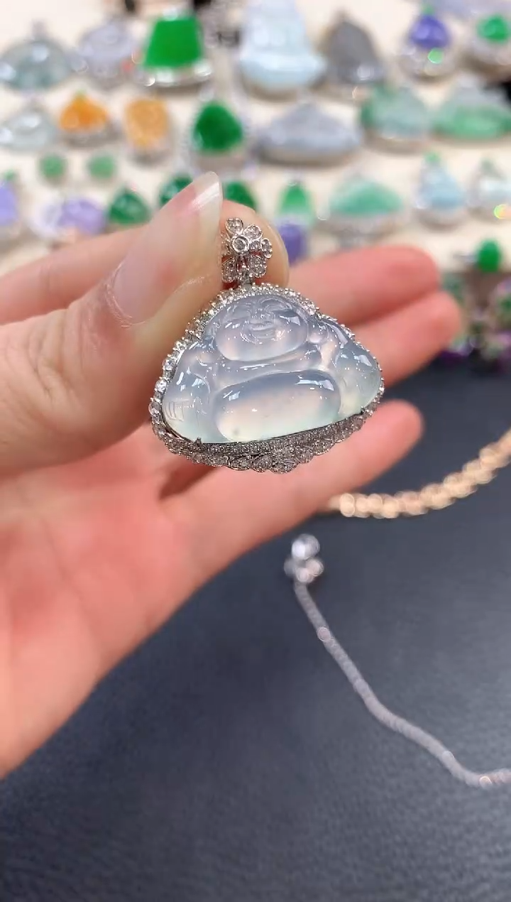 【闪购商品】翡翠吊坠(不含链)18K金镶嵌m19       