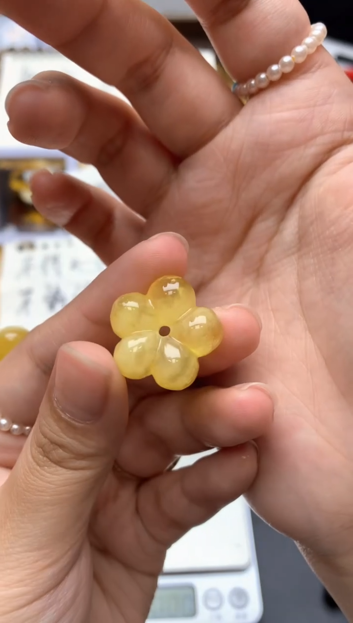 【闪购商品】琥珀珠宝奇石未镶嵌029琥珀蜜蜡花粉有纹小坑介意勿拍