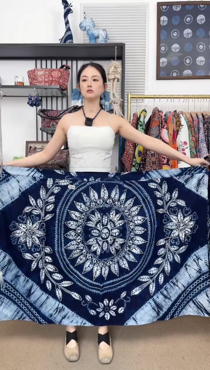 【闪购商品】394飞雪白族非遗手工扎染裹裙90cm