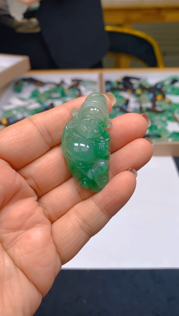 【闪购商品】石英质玉颈饰未镶嵌冰美人非洲翠3073