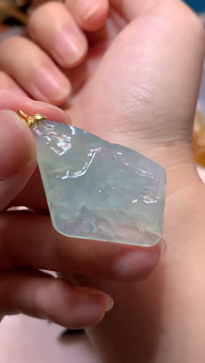 翡翠18K金镶嵌吊坠(不含链)吊坠