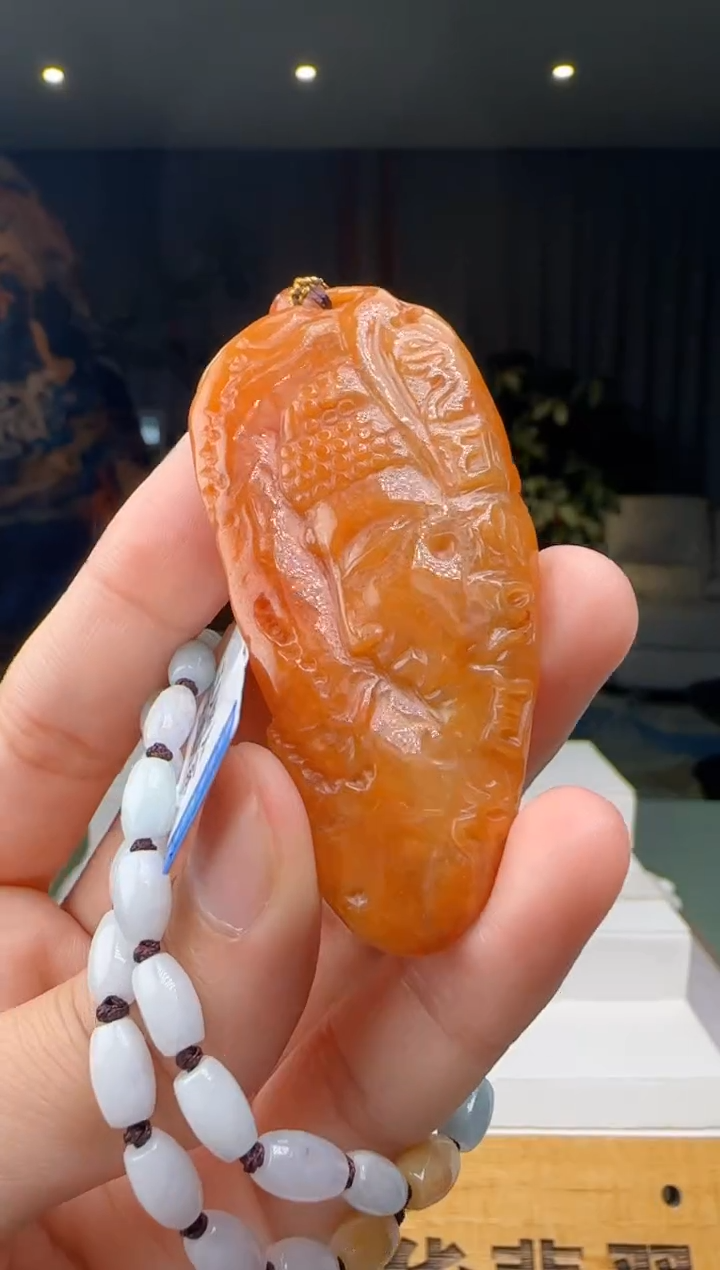 【闪购商品】翡翠吊坠(赠链)未镶嵌XM@@960Q3J14599