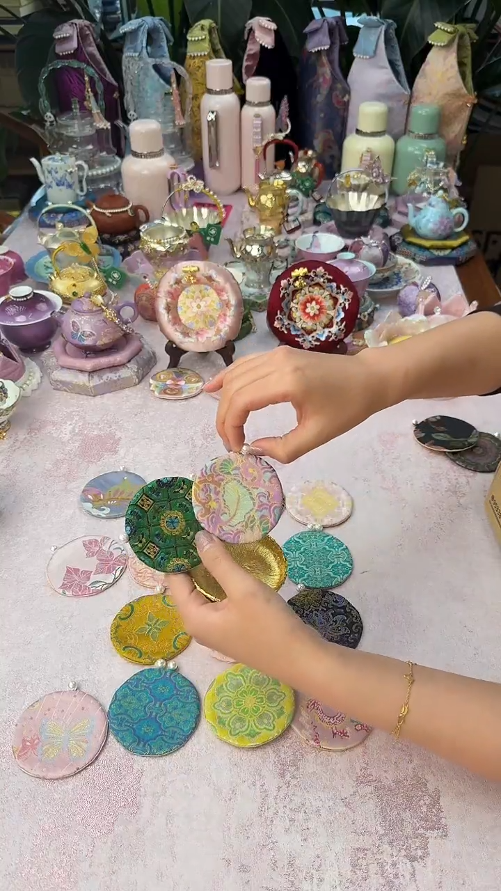 91 宋锦小杯垫两件套