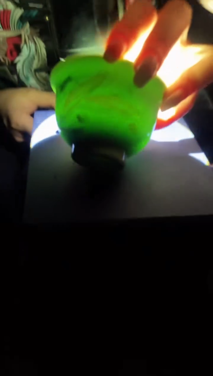 杯子瓷绿稀土金玉满堂压手