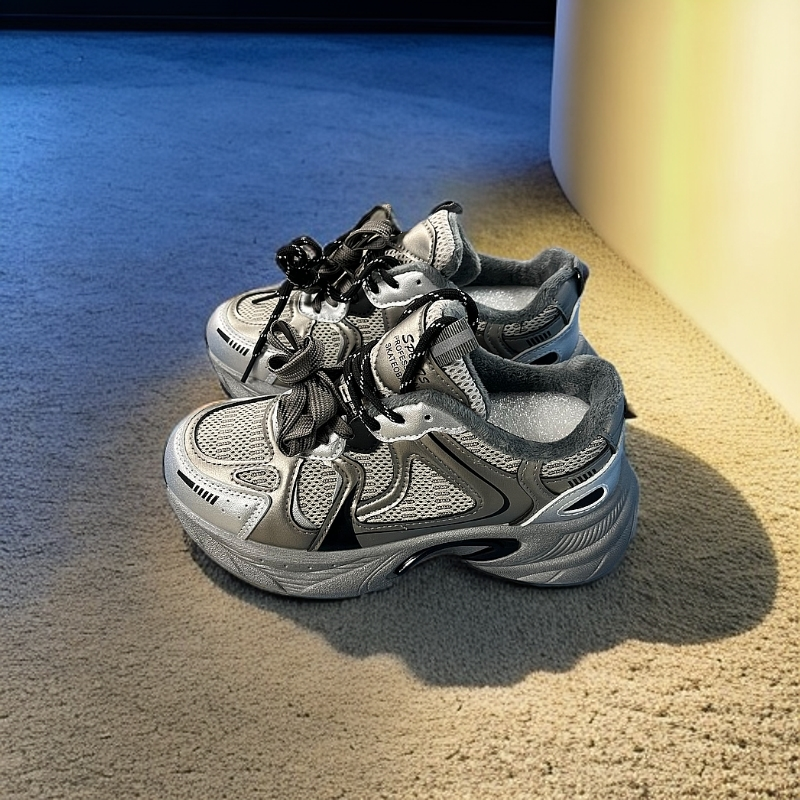 老爹鞋女平底休闲跑鞋女款时尚户外女士低帮轻便百搭加绒