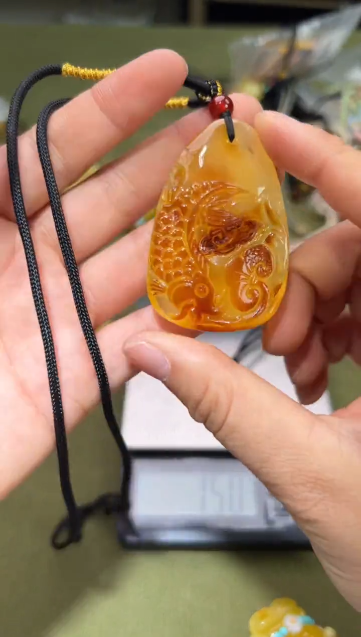 裸石琥珀未镶嵌琥珀蜜蜡吊坠