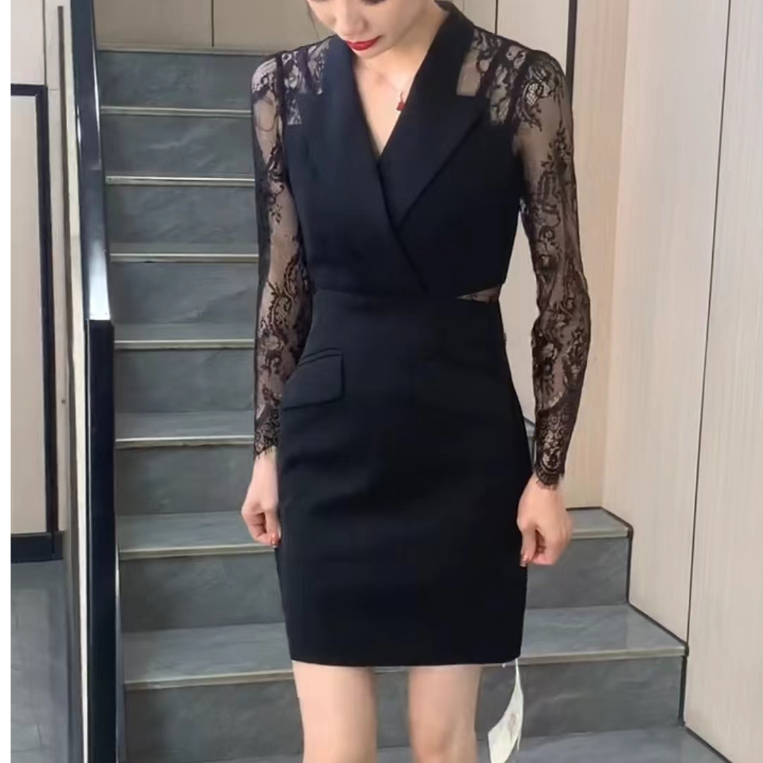 2025时尚气质修身显瘦拼接蕾丝短款包臀连衣裙XIAOJIANG20101